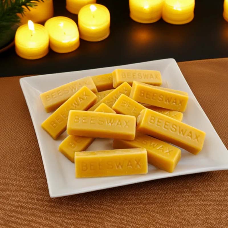 Beeswax Taper Candle - شمع العسل على شكل قوالب، شمع
